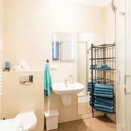 Komfortowy Apartament W Centrum Krakowa * Krakow